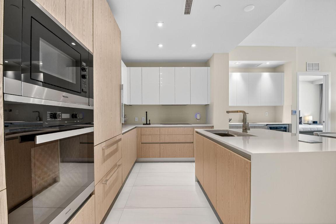 3100 N Ocean Drive 1210 H