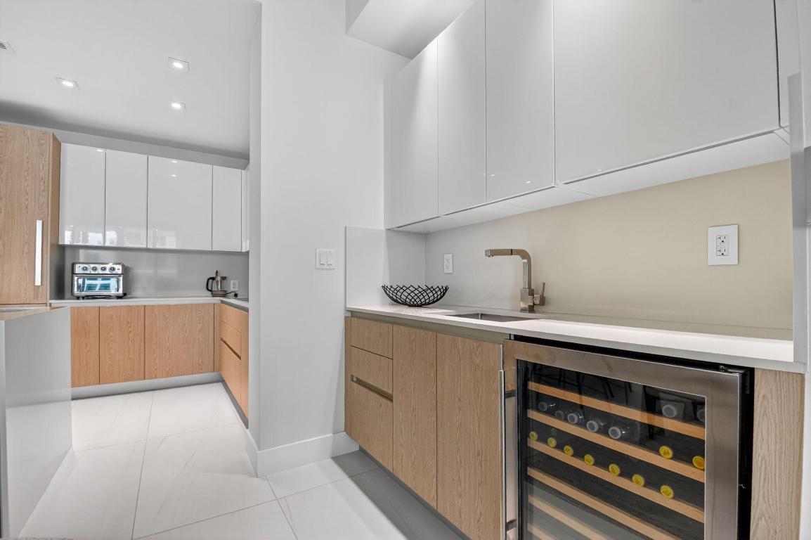 3100 N Ocean Drive 1210 H