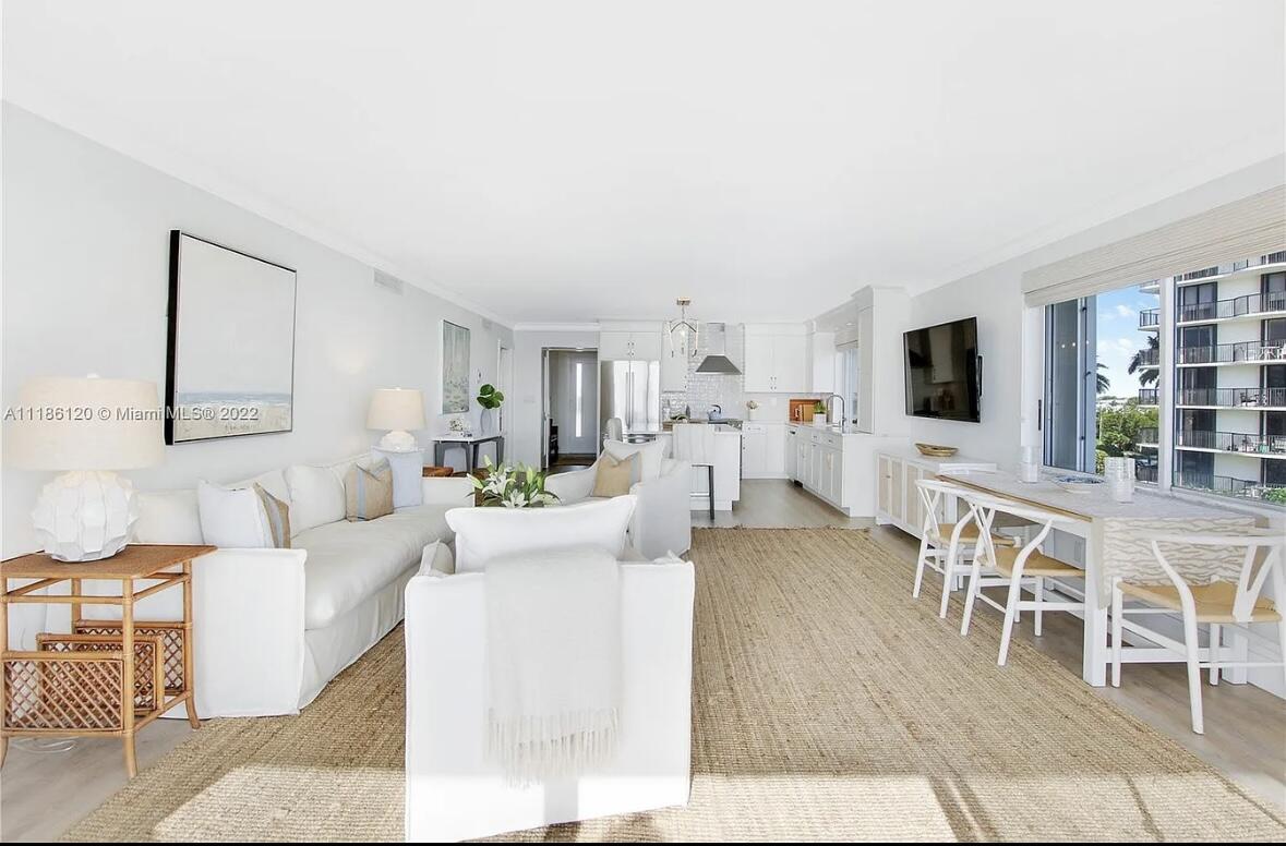 350 S Beach Road 401