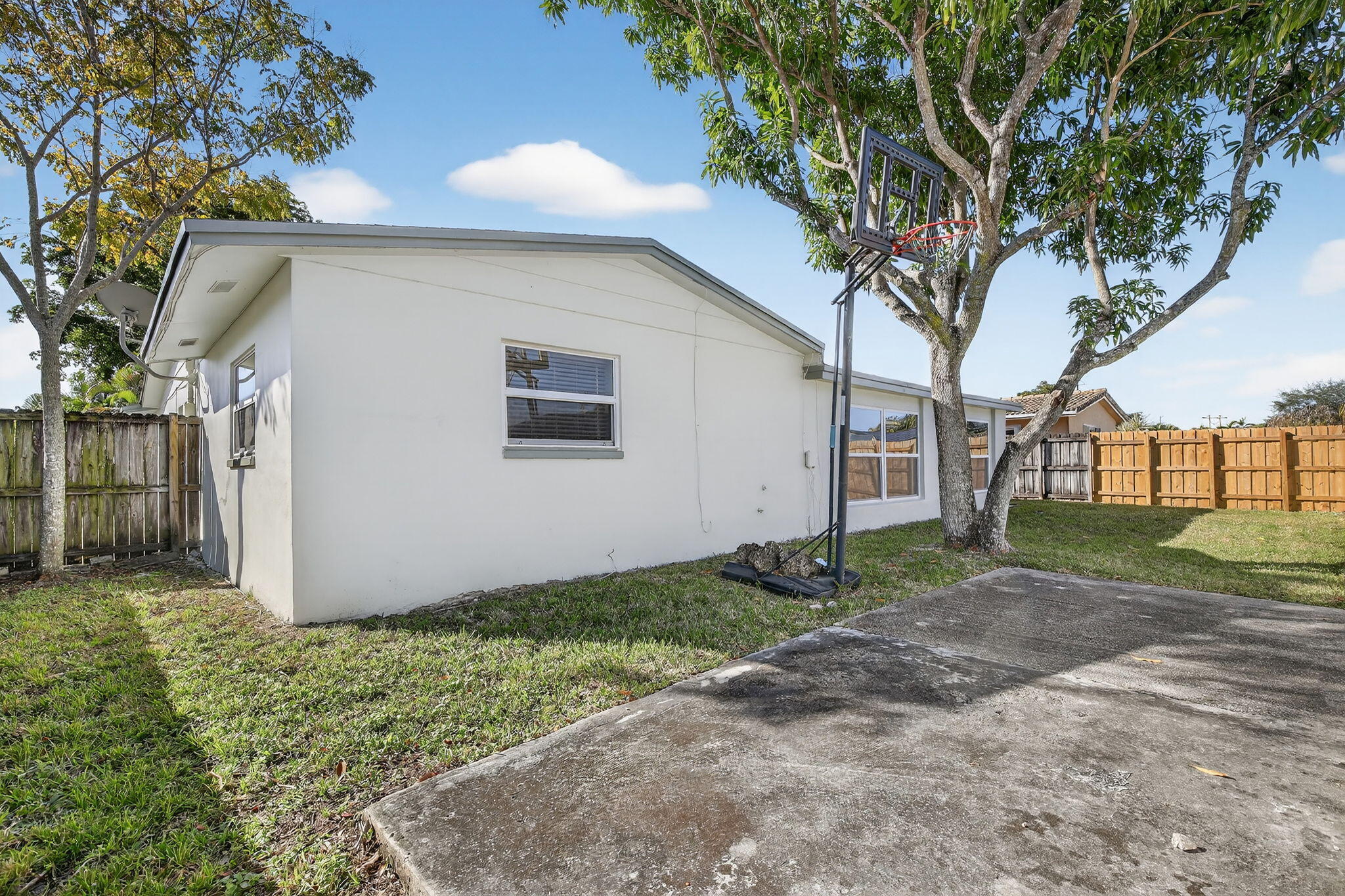 8961 NW 21st Street, Pembroke Pines