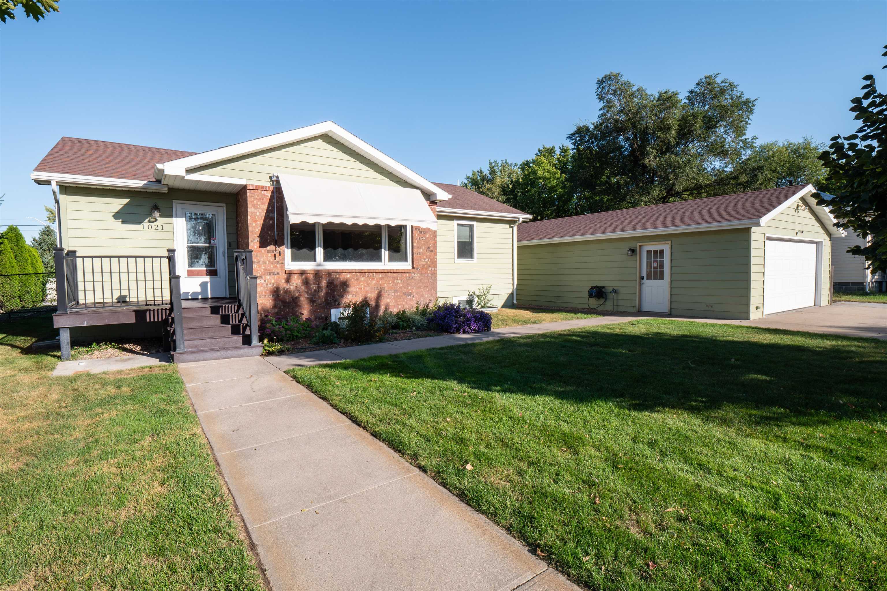 1021 C Ave.