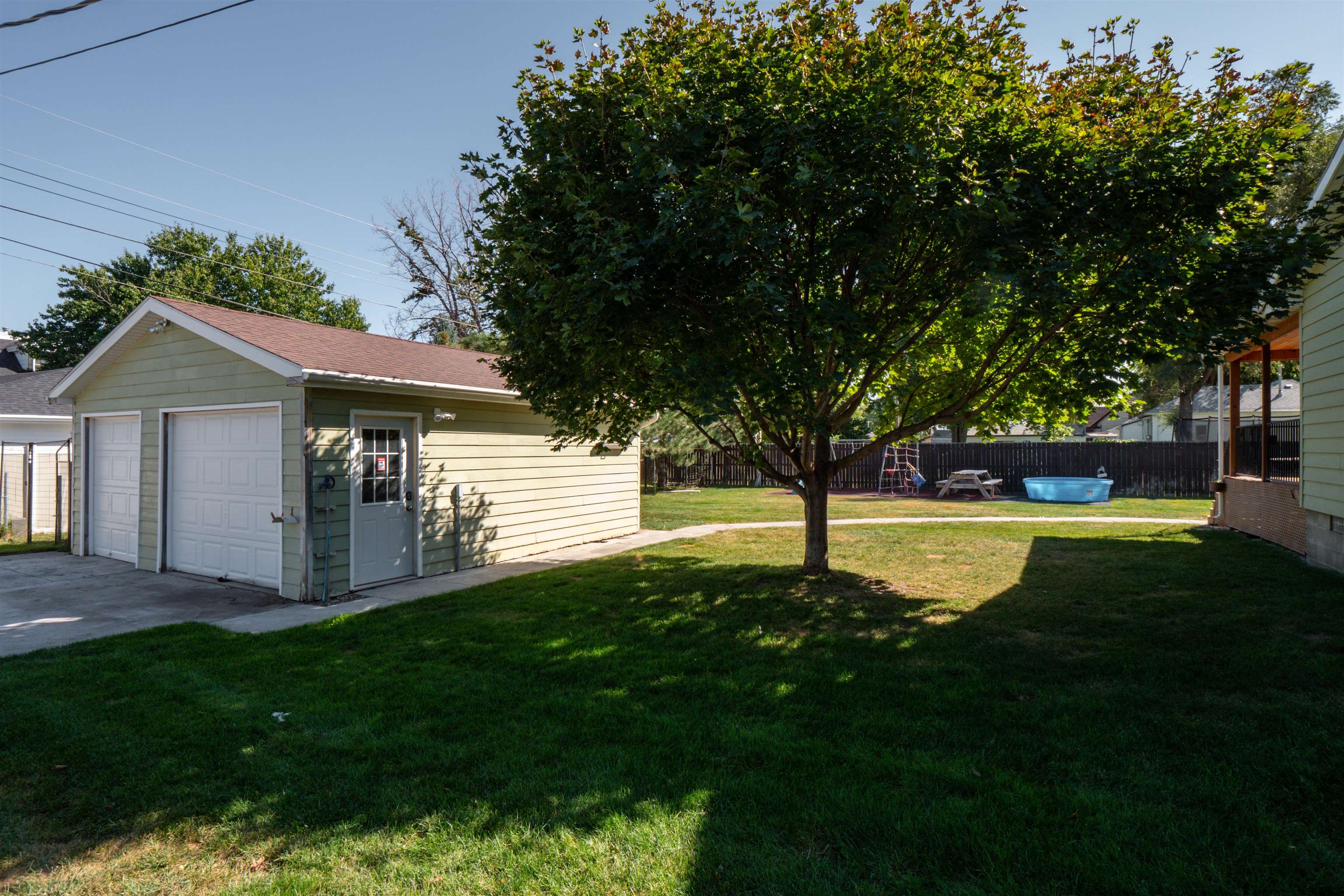 1021 C Ave.