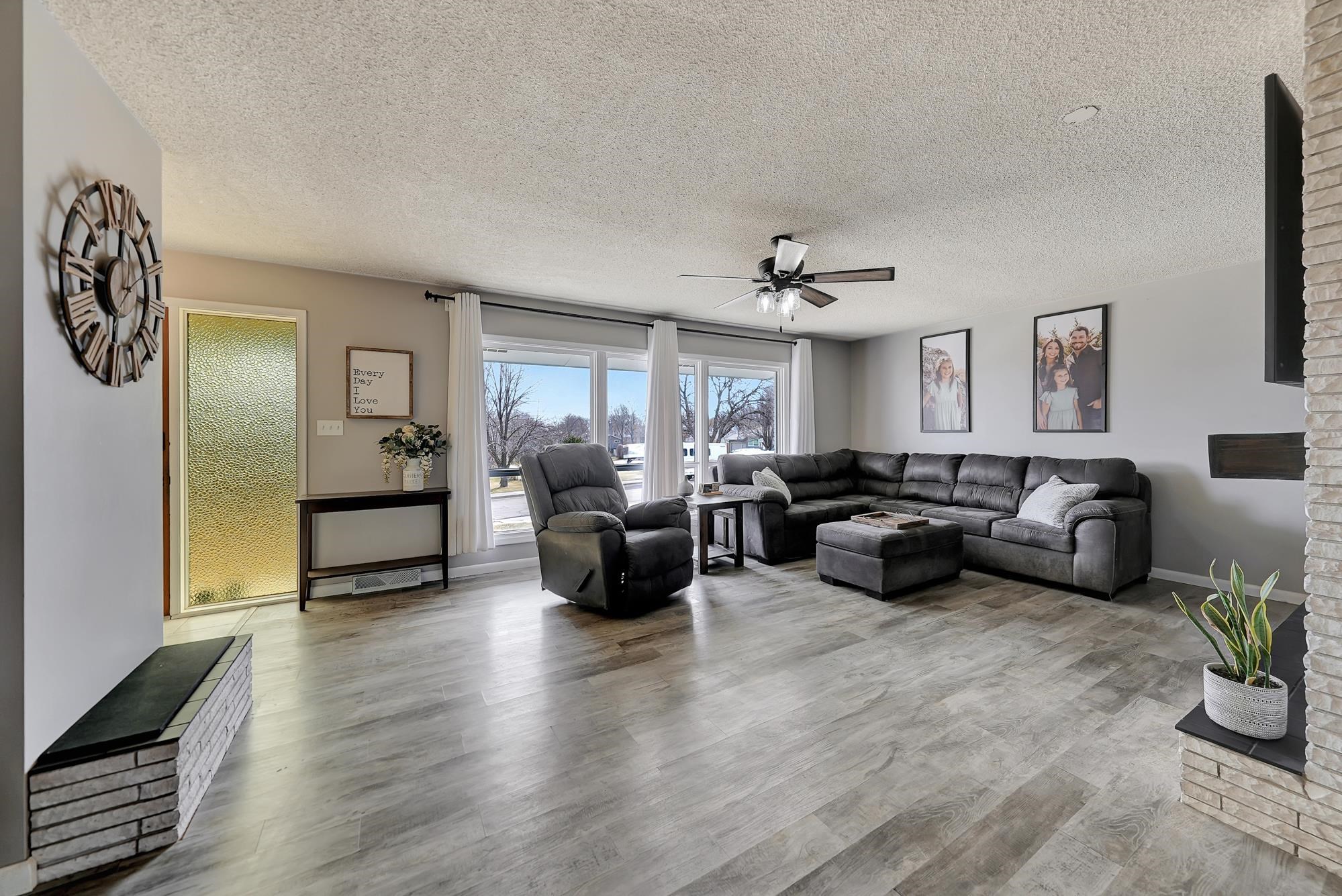 1514 W 2nd Street