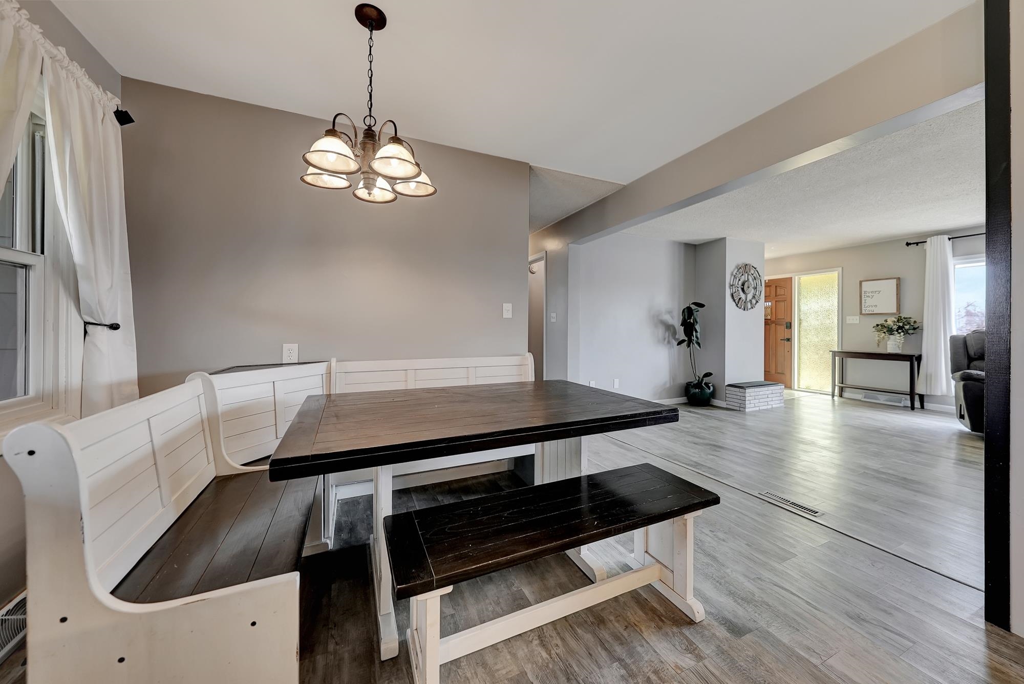 1514 W 2nd Street