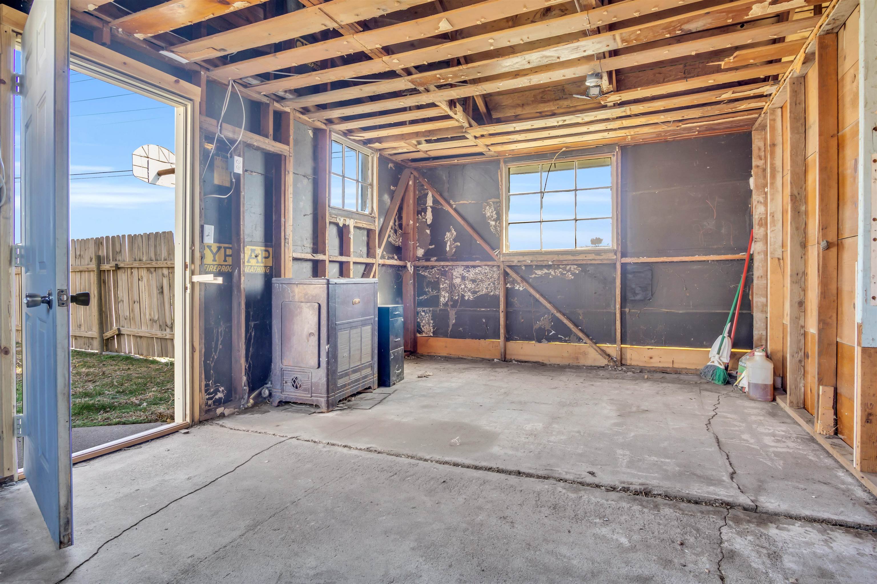 1902 8th Ave.