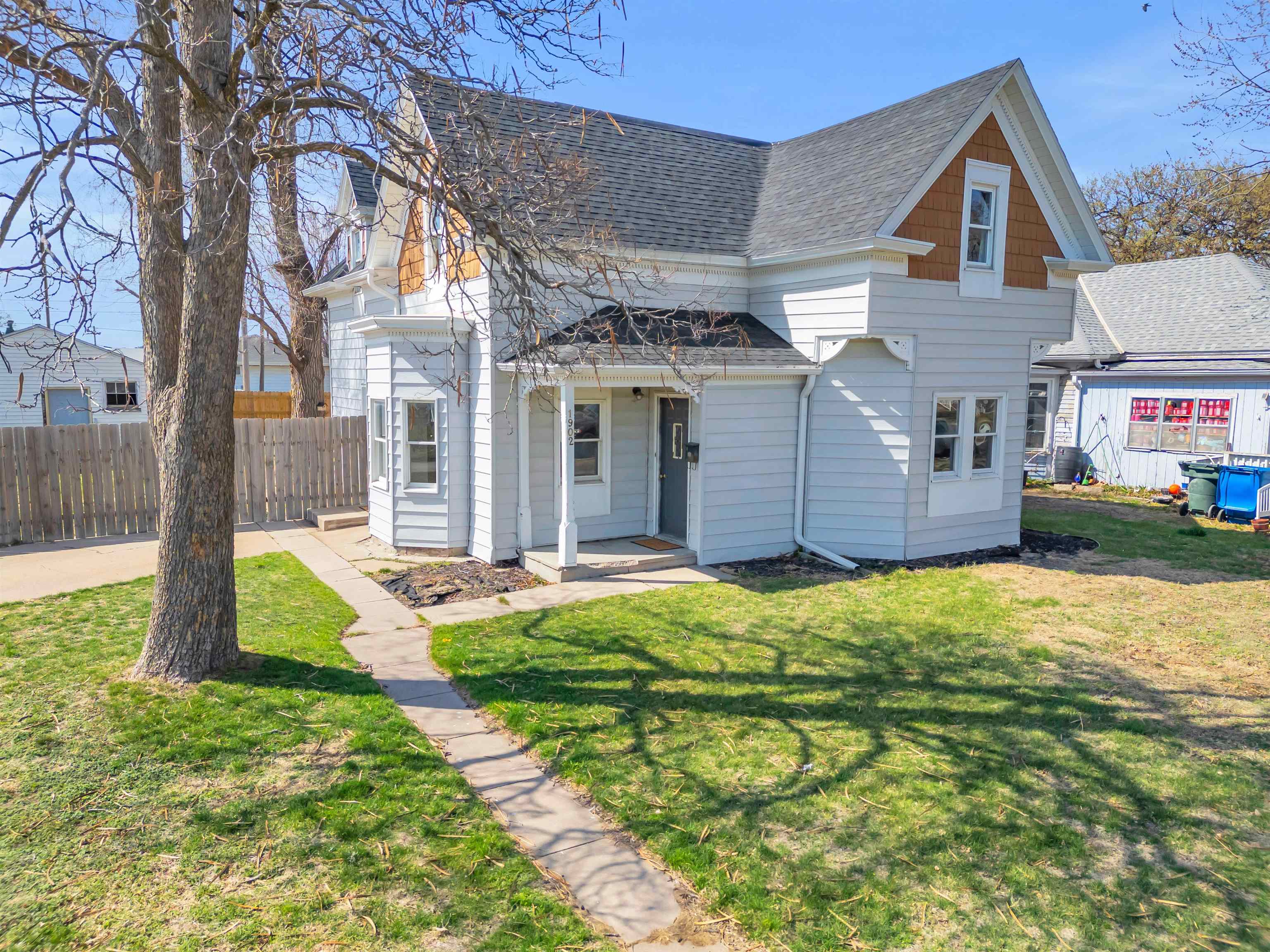 1902 8th Ave.