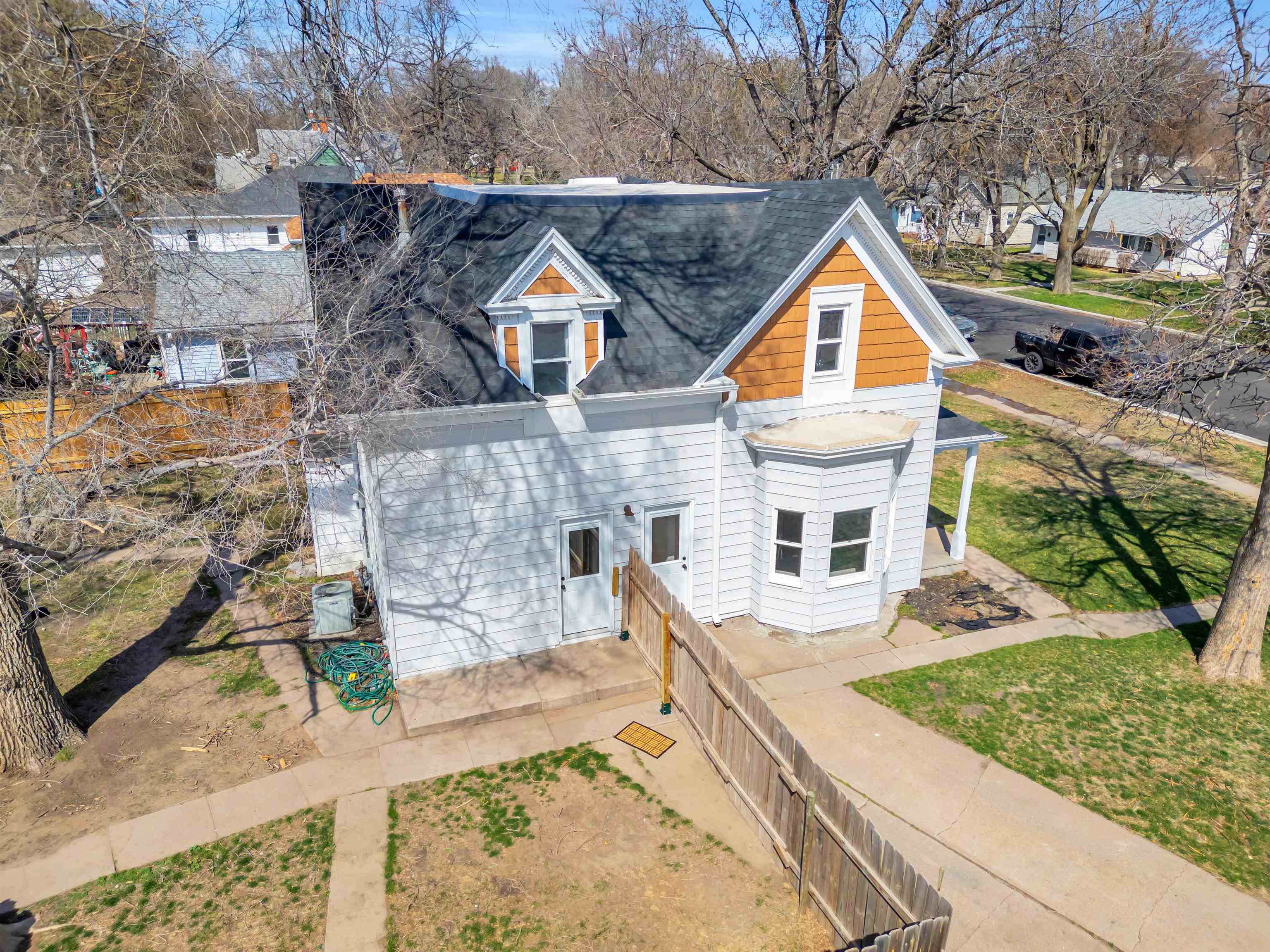 1902 8th Ave.