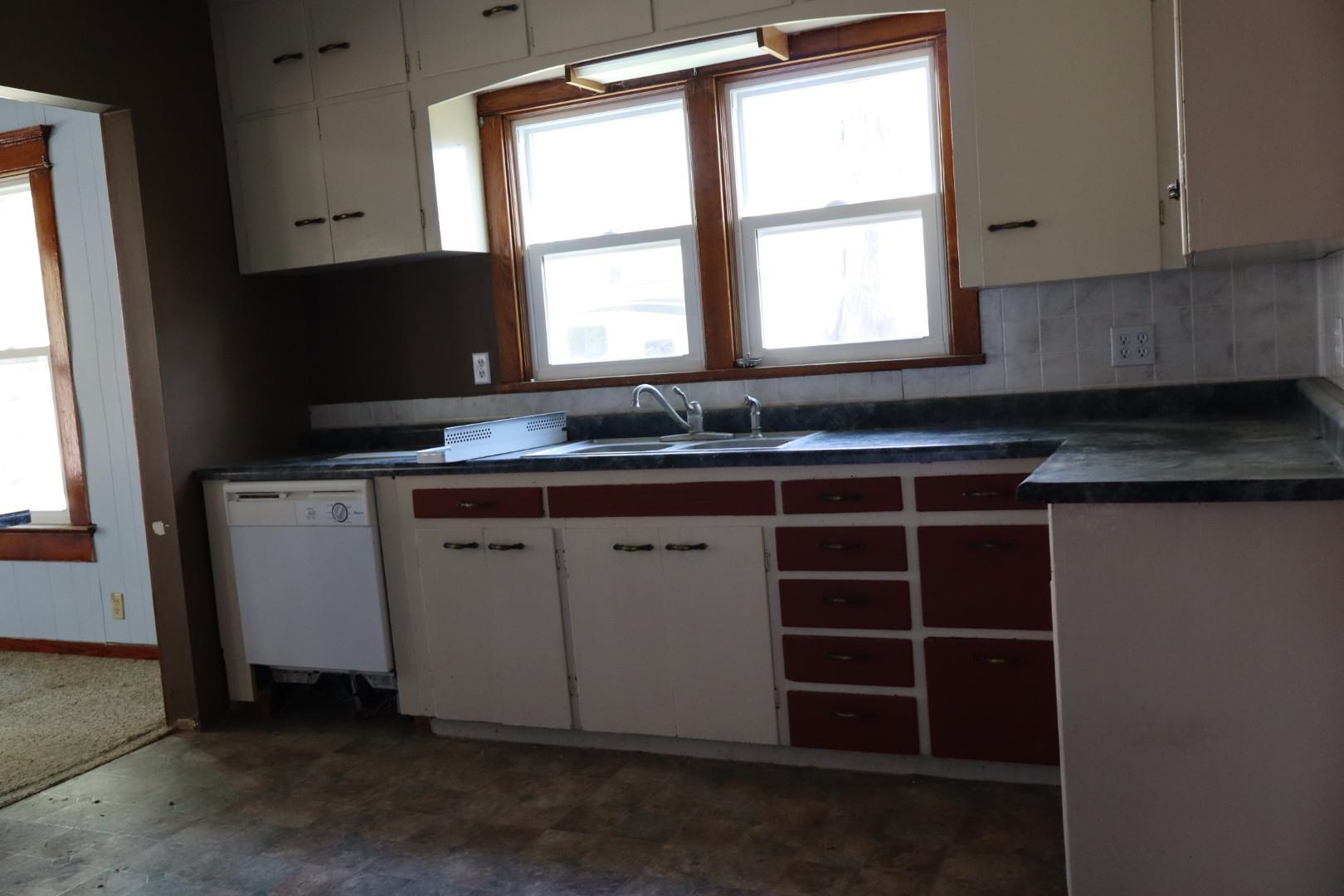 423 N 4th Street