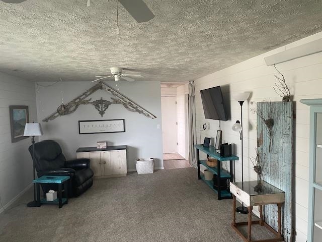 307 W 36th Drive