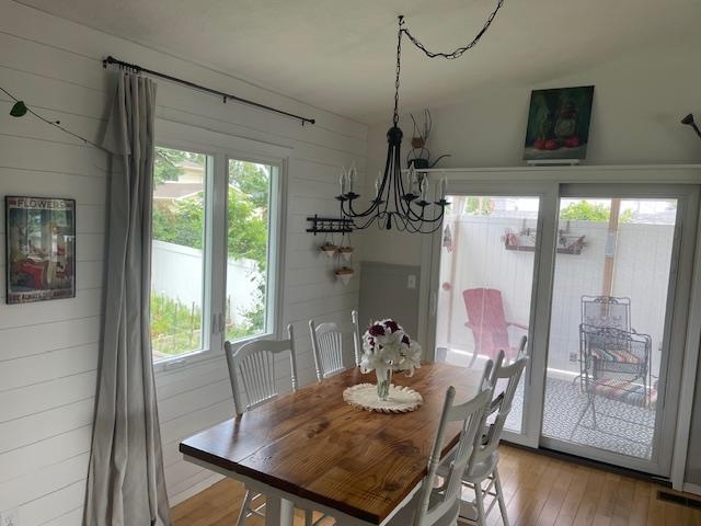 307 W 36th Drive