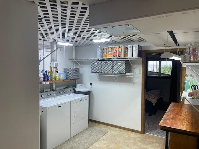 307 W 36th Drive