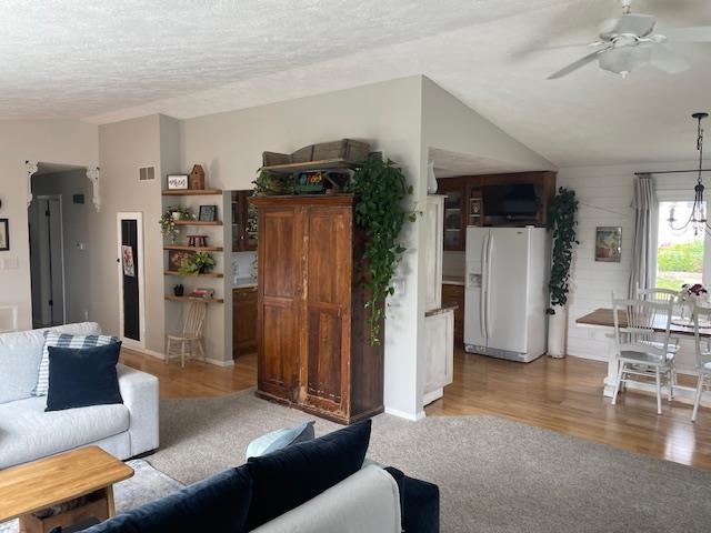 307 W 36th Drive
