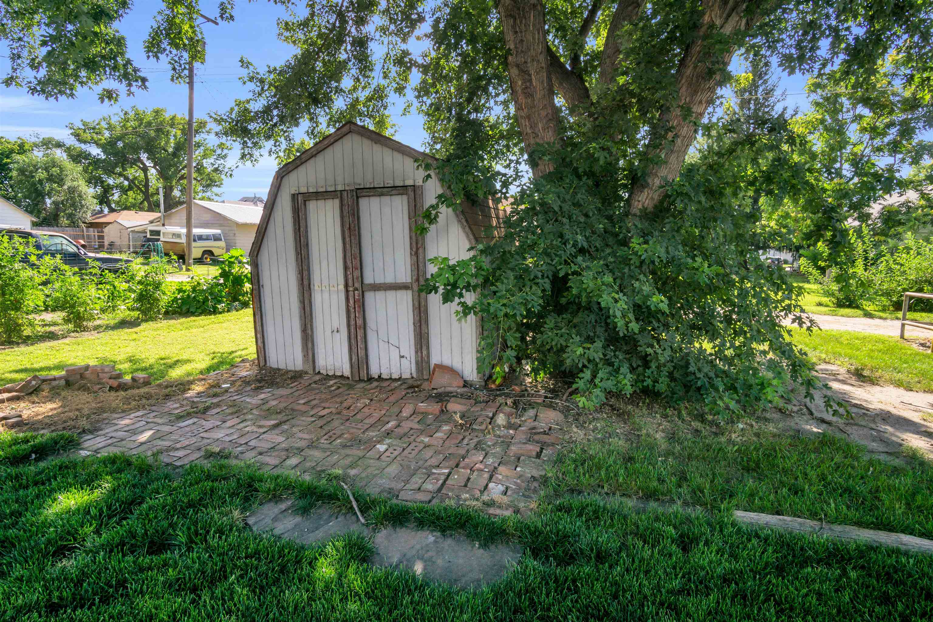 218 Sicily Avenue