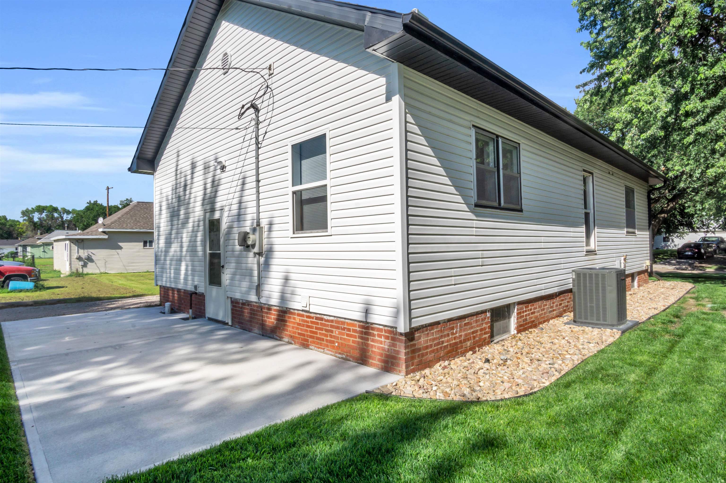 218 Sicily Avenue