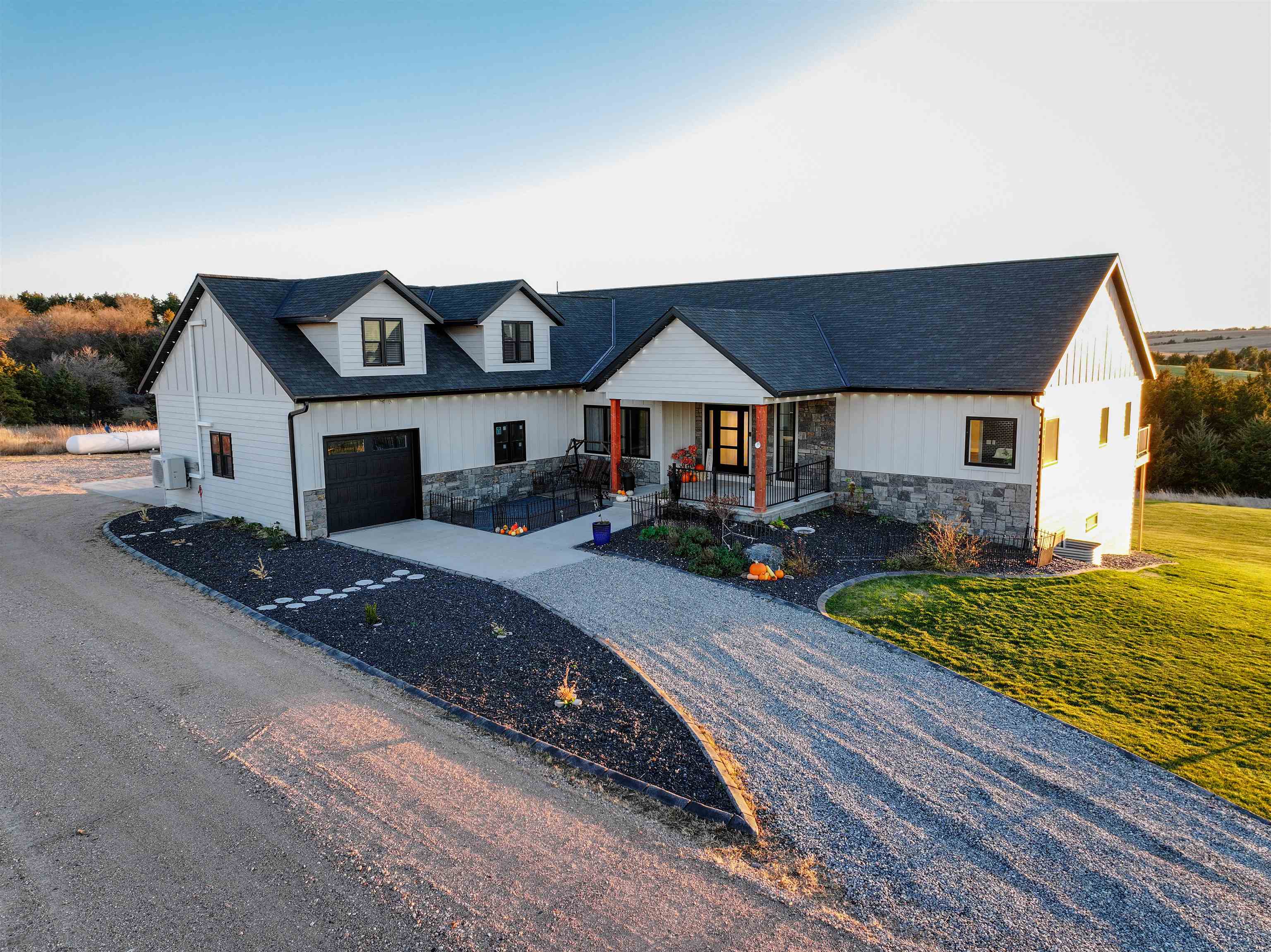 8109 Hidden Hills Road