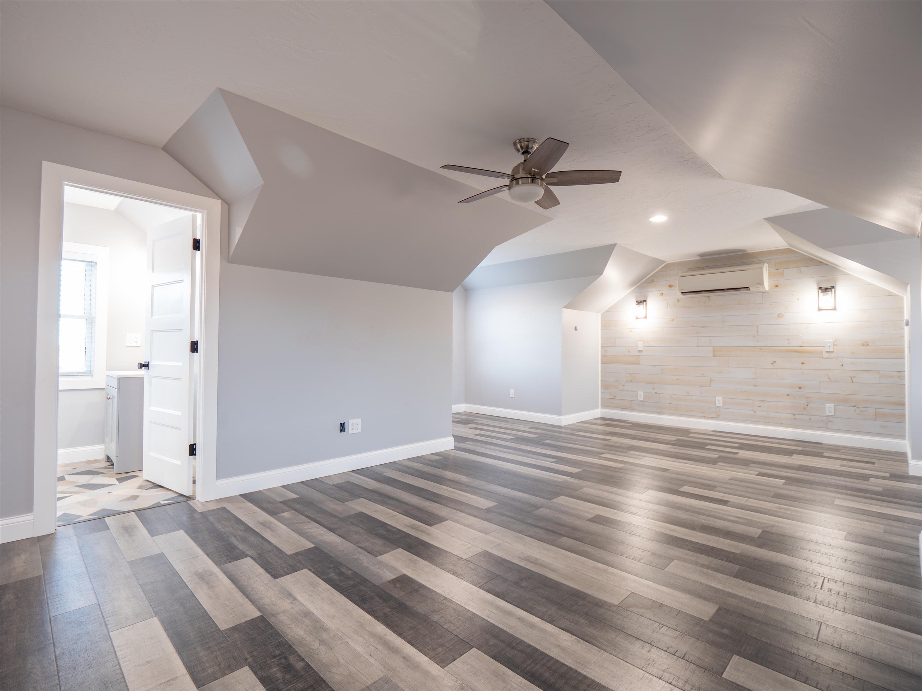 8109 Hidden Hills Road
