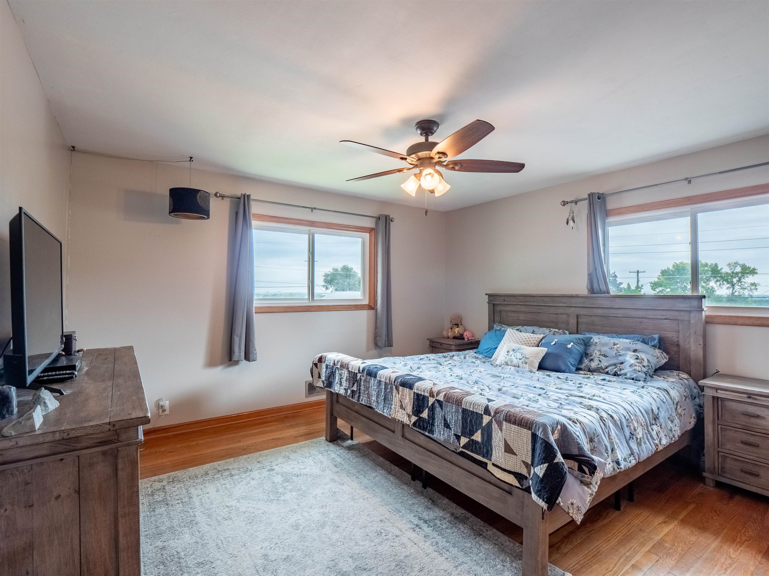 302 W 37th St.
