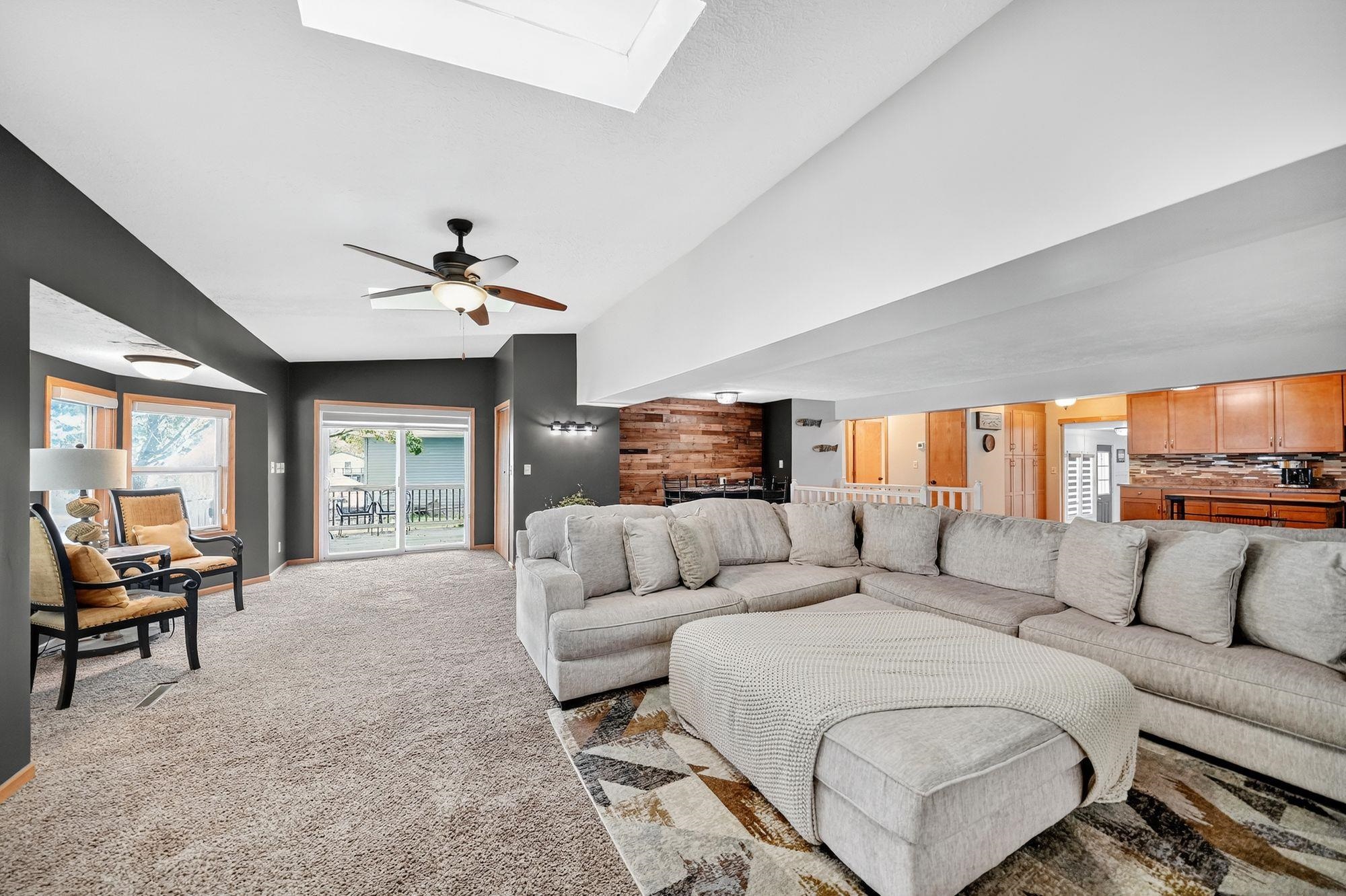 95 Lakeview Acres Dr