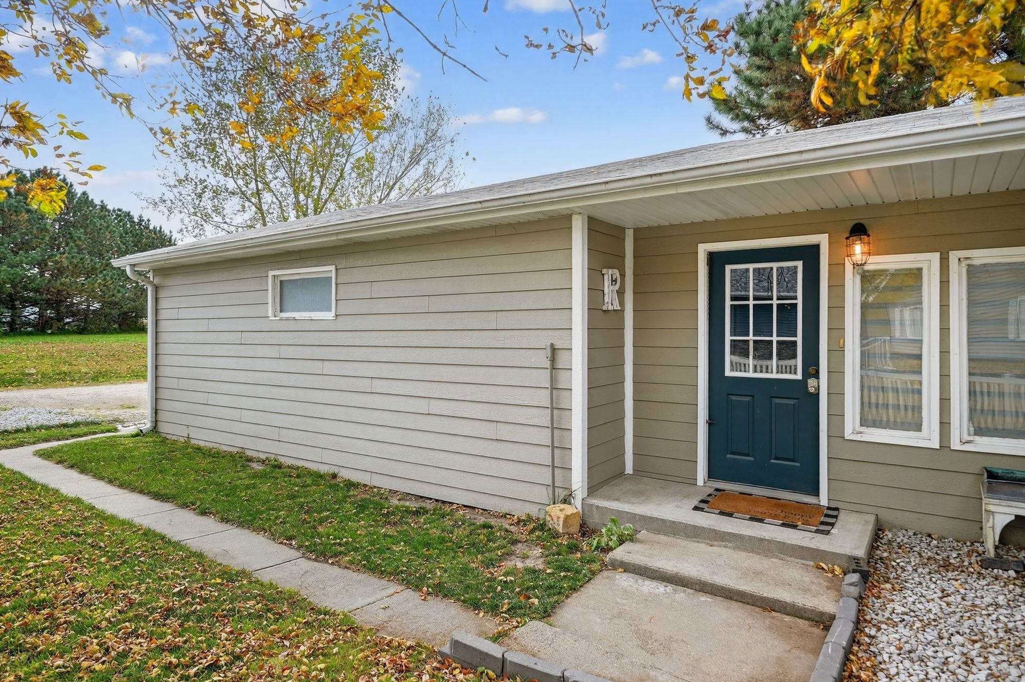 95 Lakeview Acres Dr