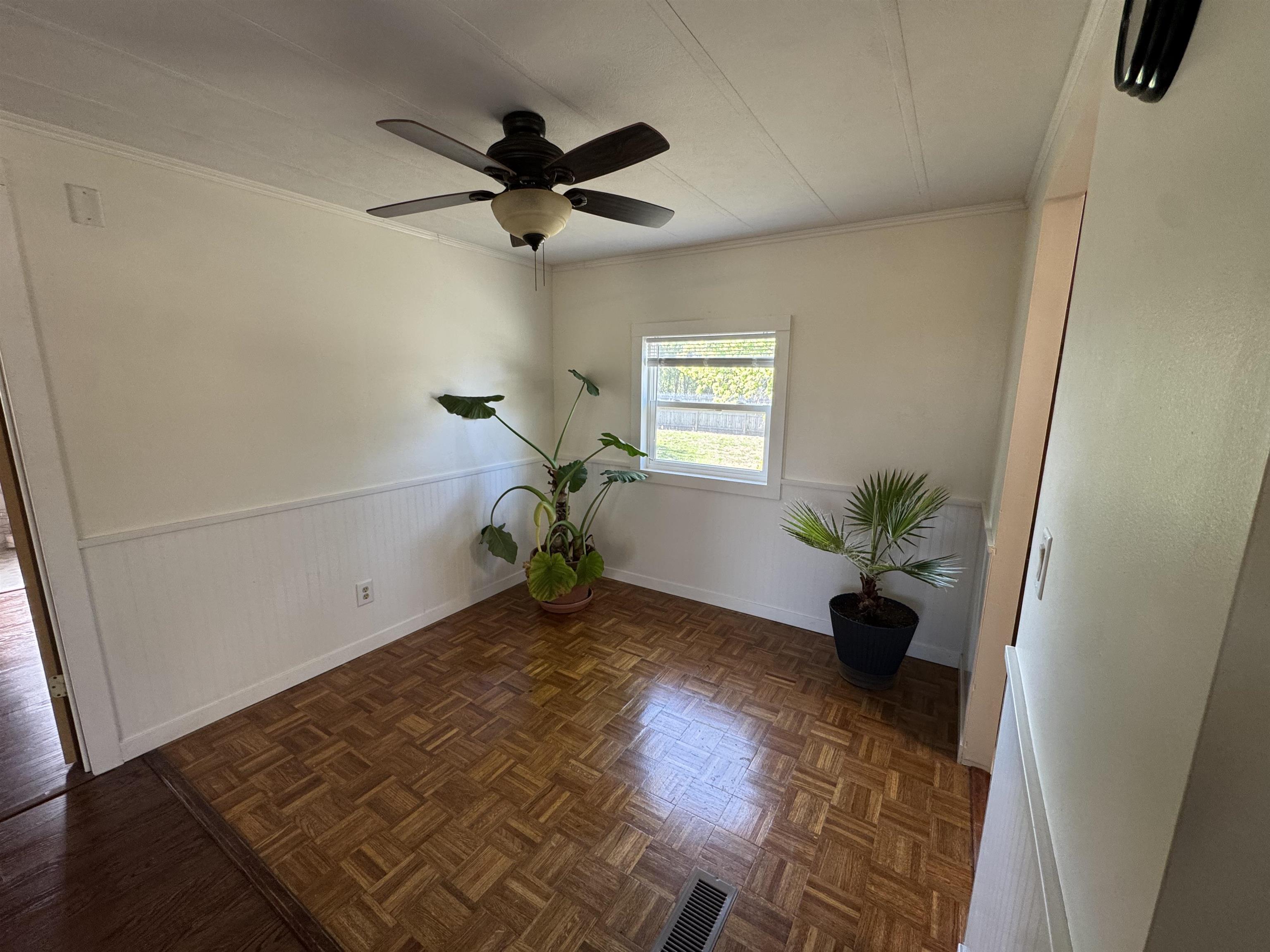16 N Rushmore Drive