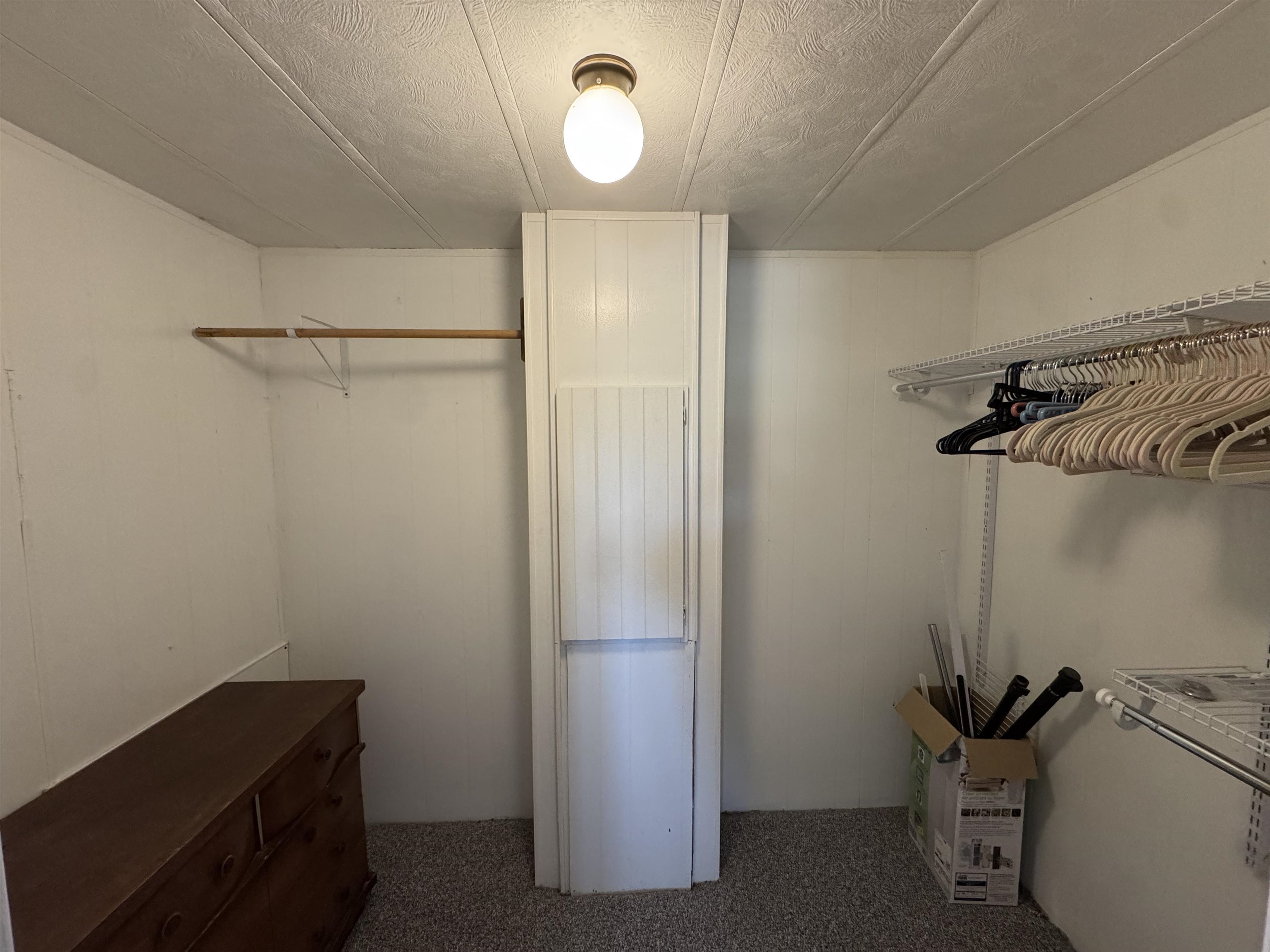 16 N Rushmore Drive