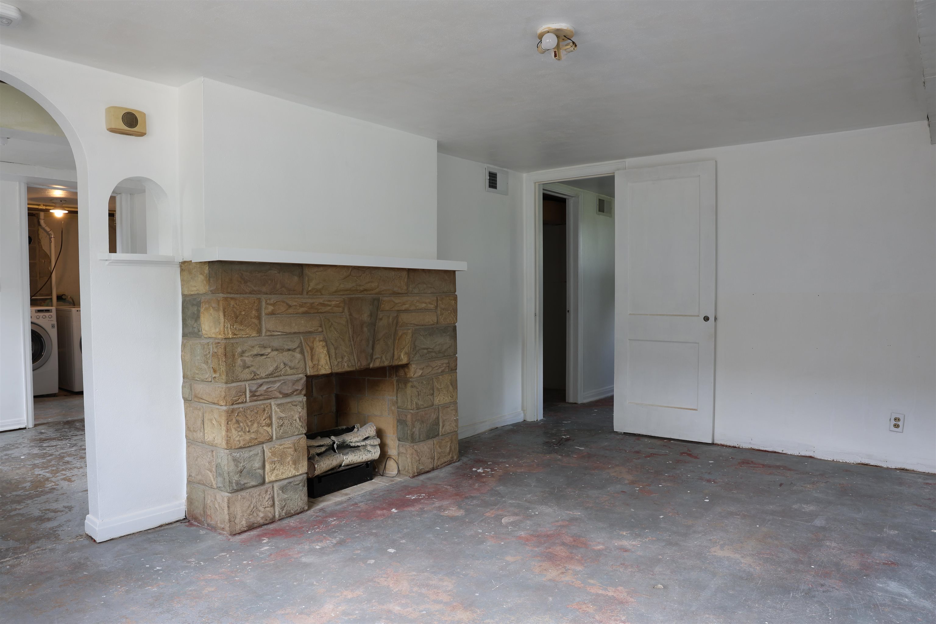 416 Alba Avenue