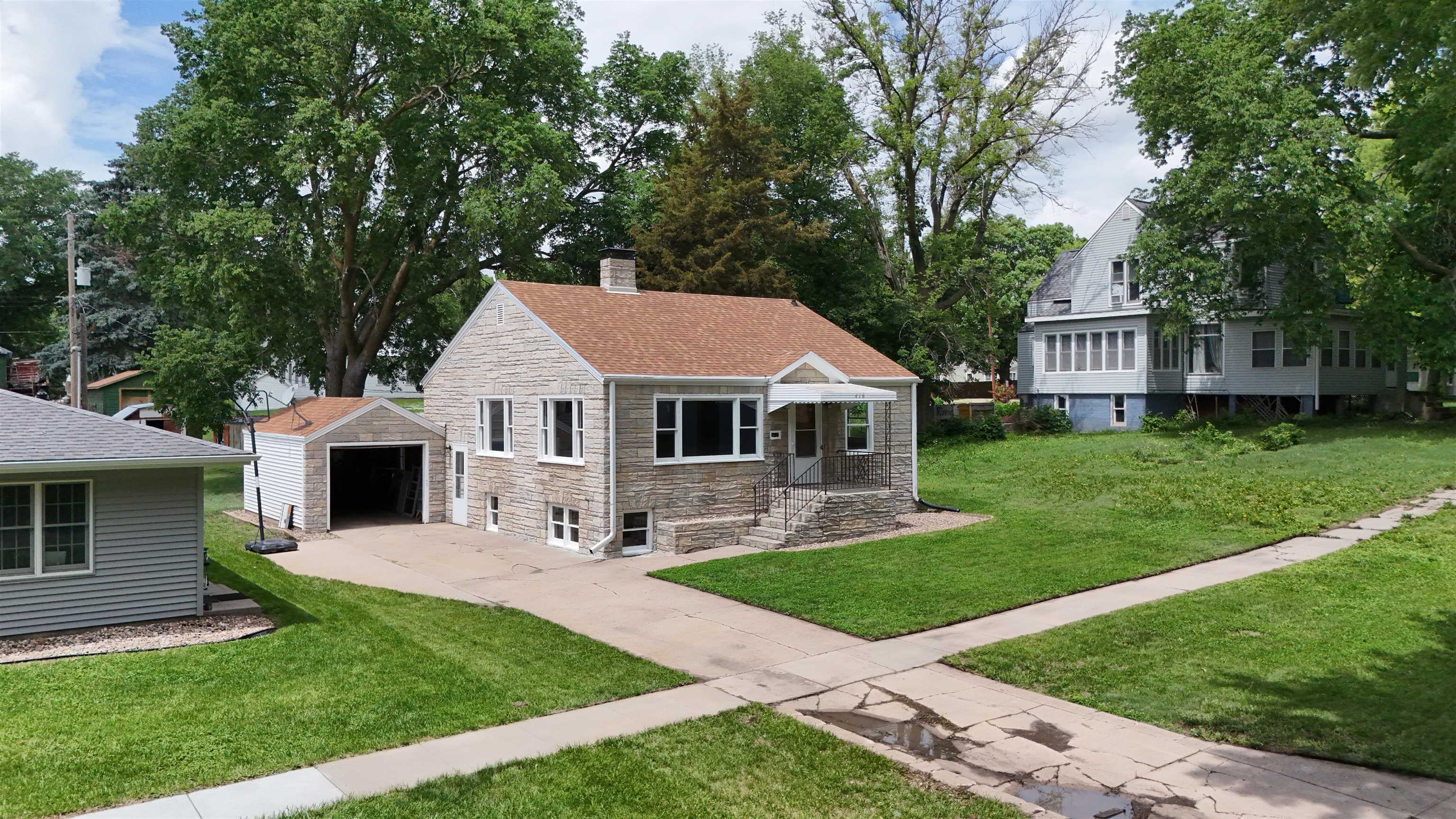 416 Alba Avenue