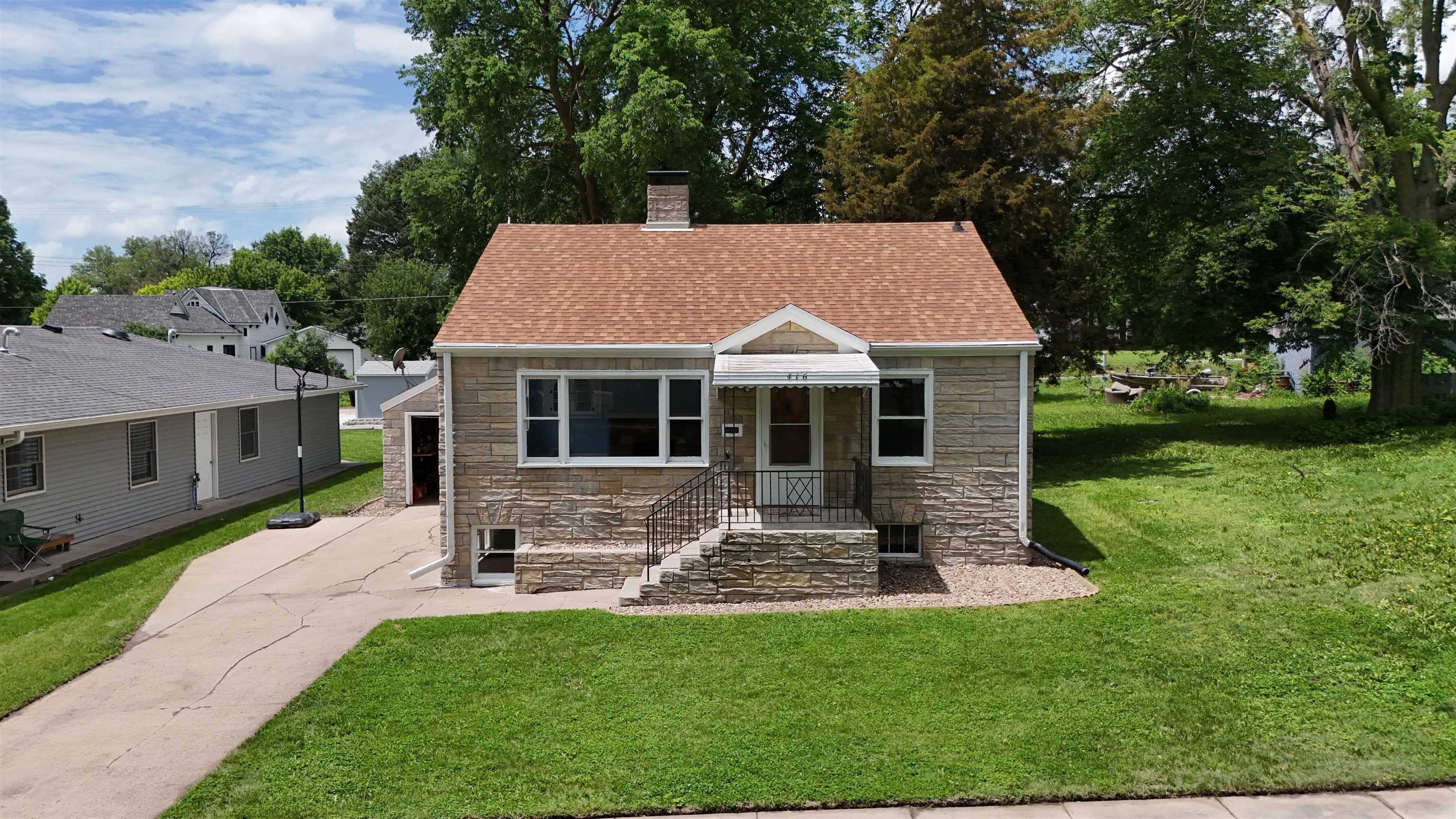 416 Alba Avenue