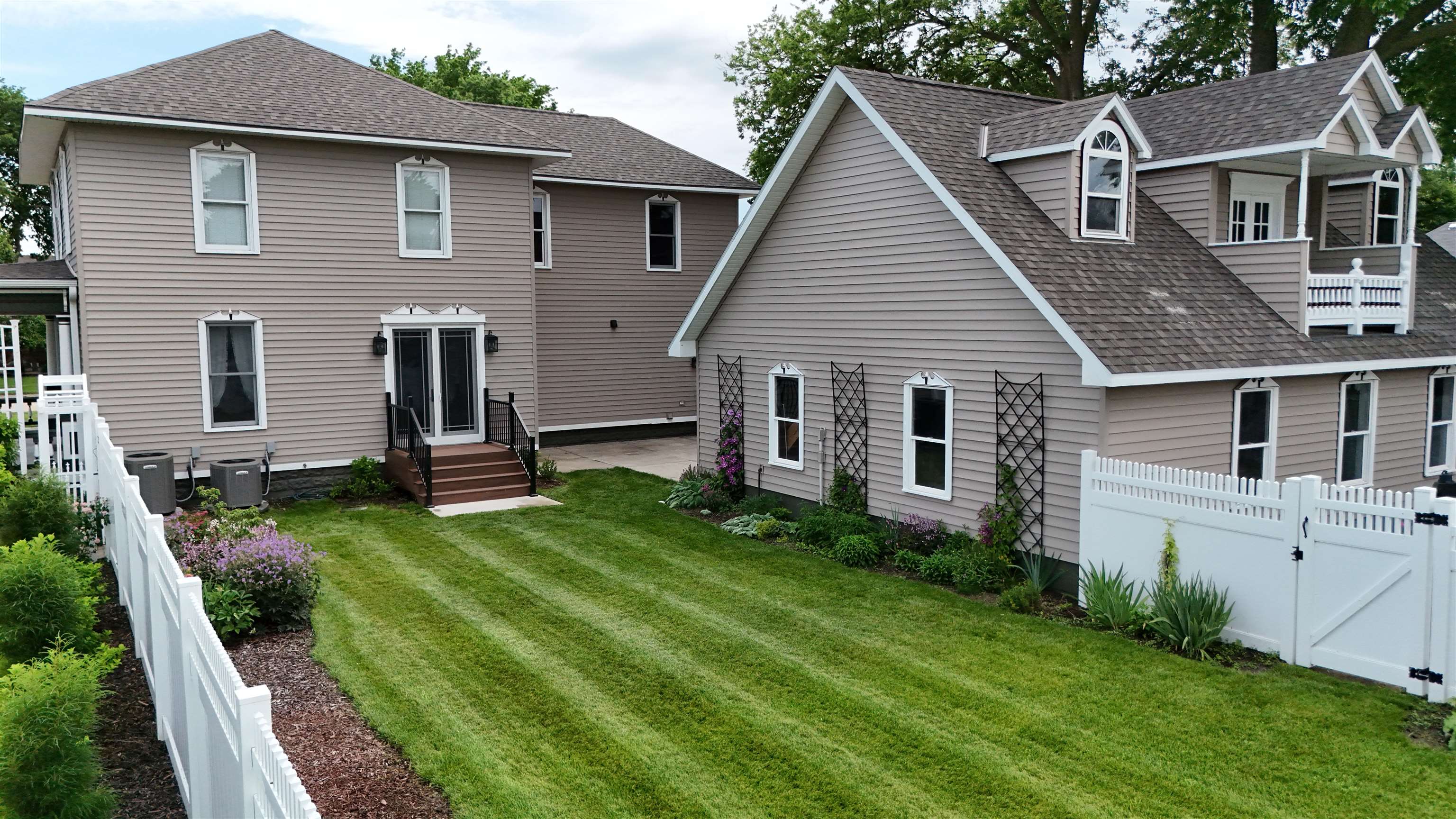 1202 Main Street