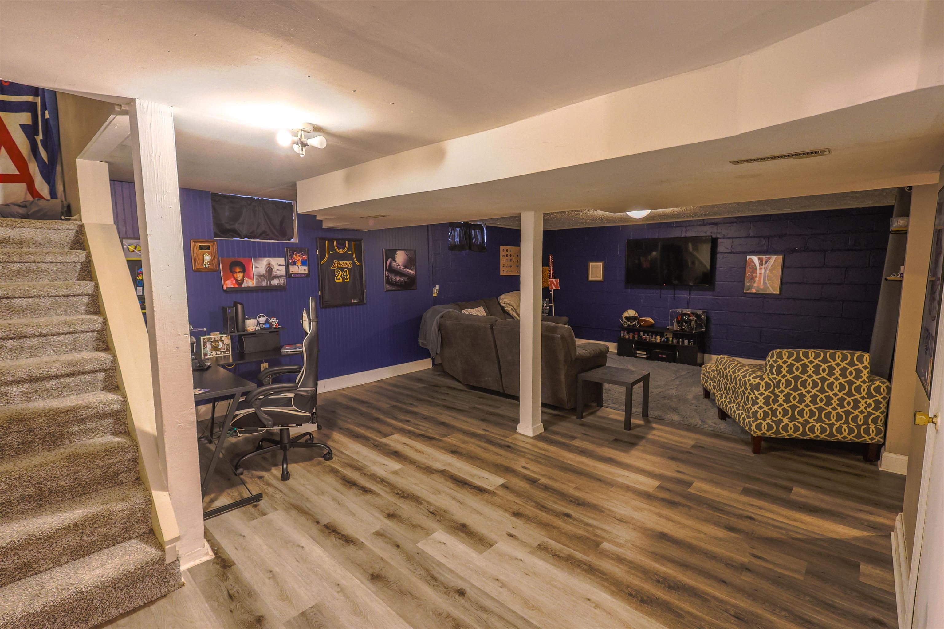 206 E 28th St.