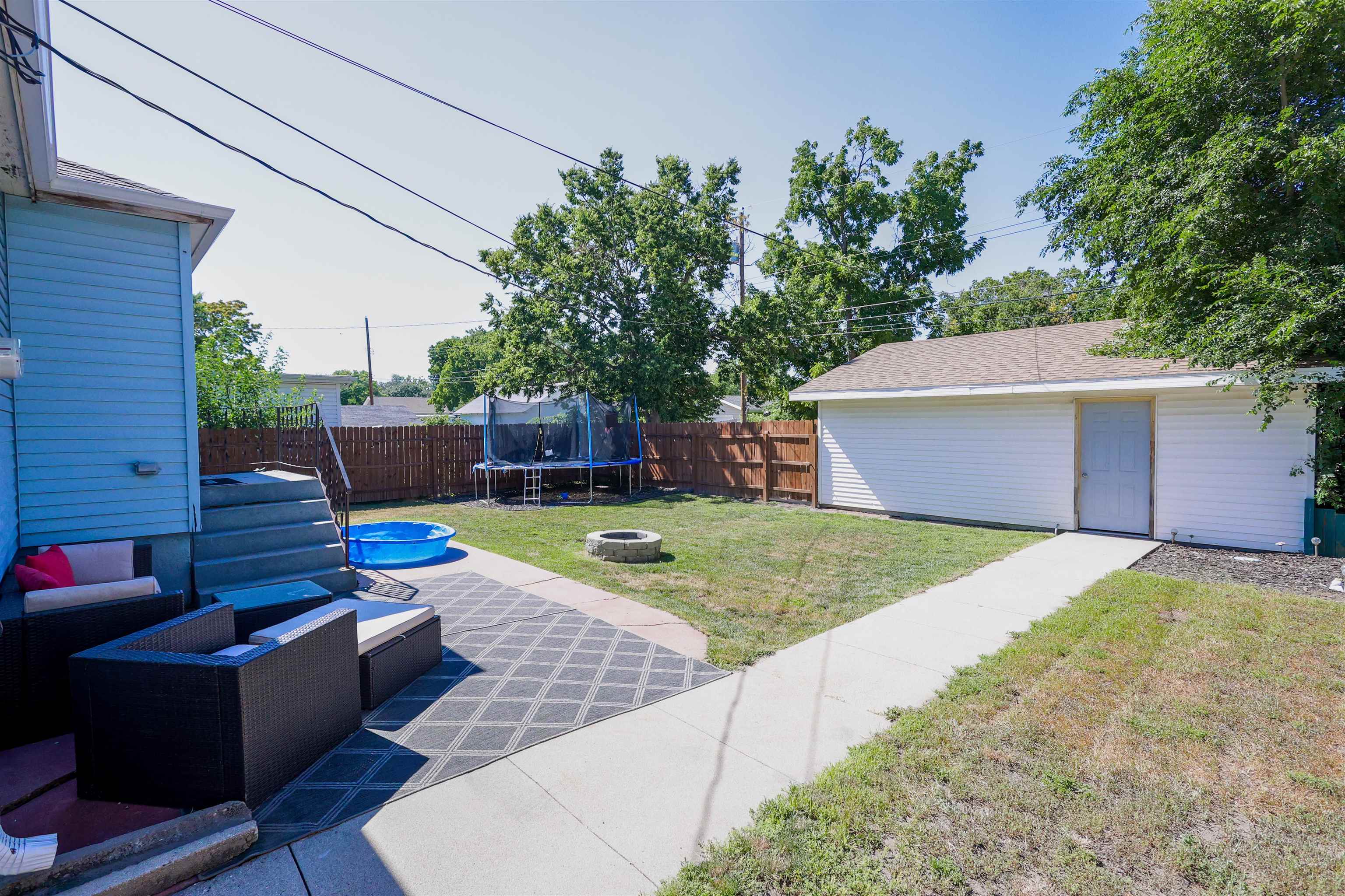 206 E 28th St.