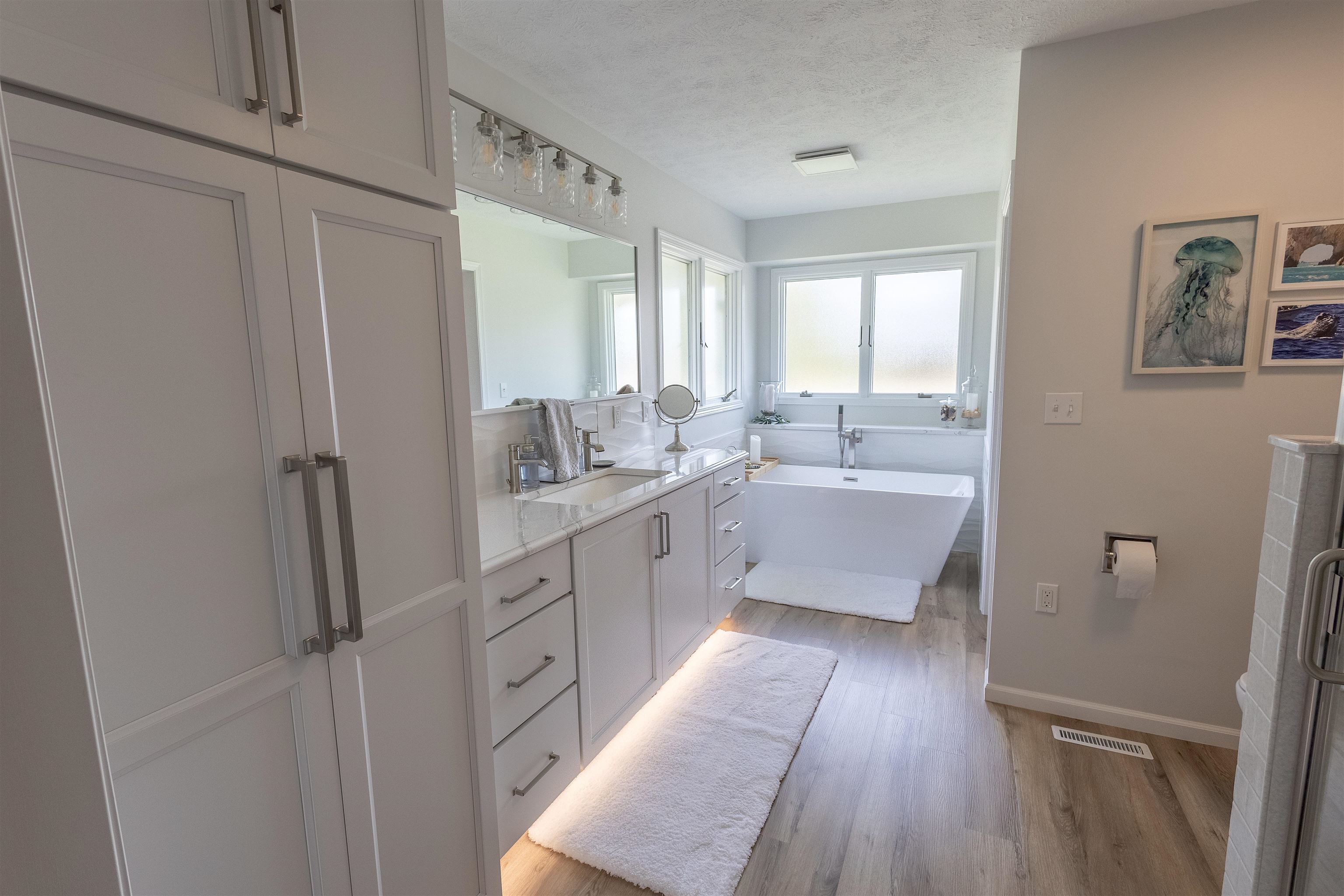 2607 W 43rd Street