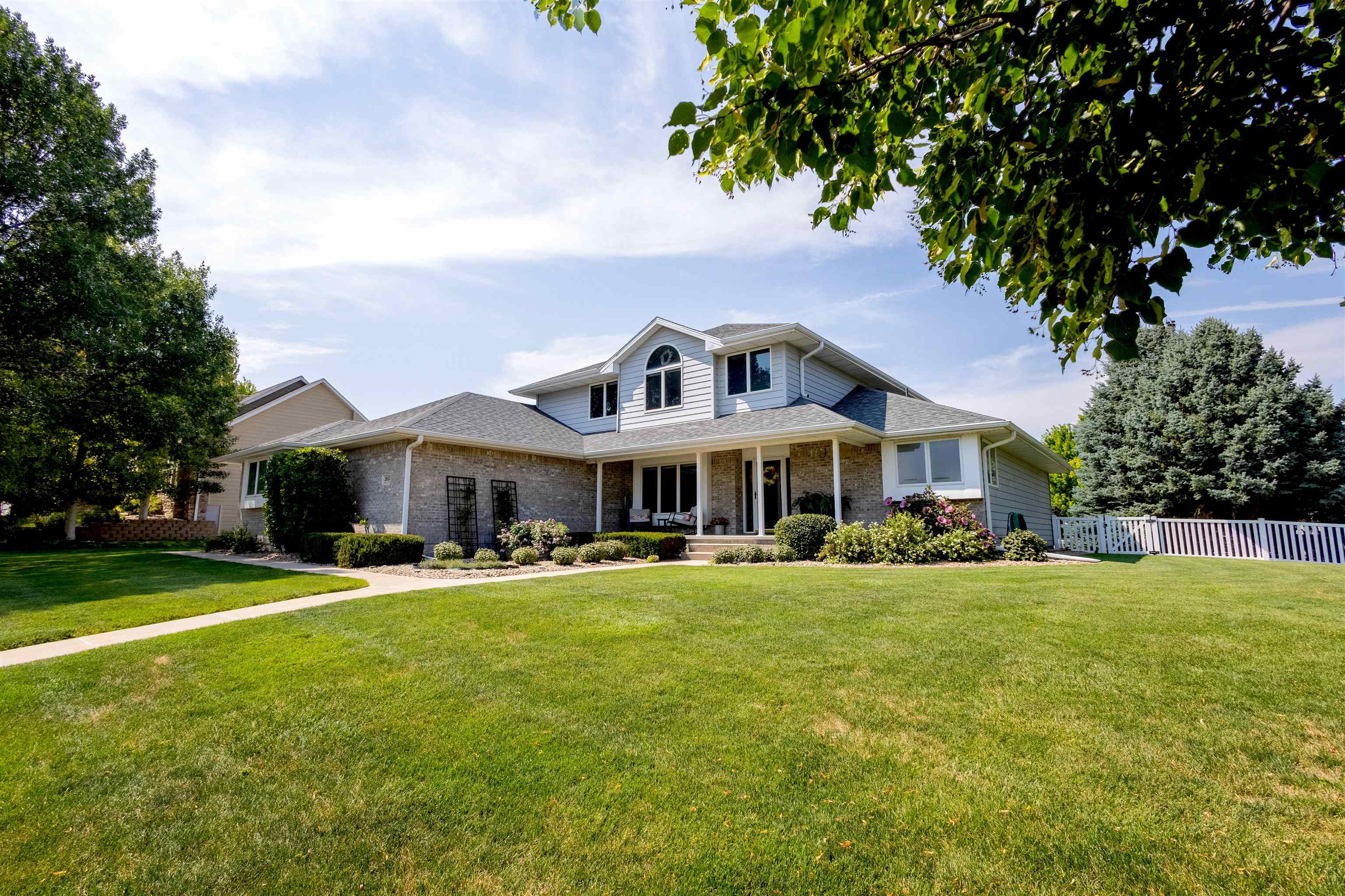 2607 W 43rd Street