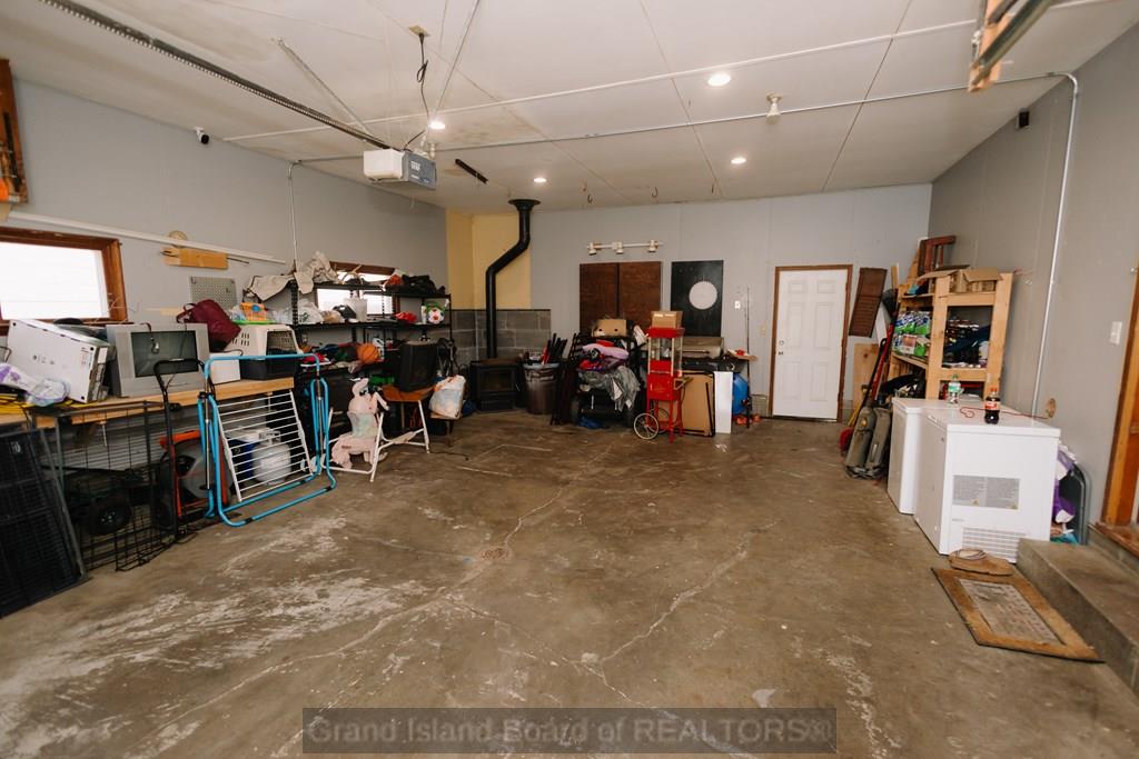 1205 N Howard Avenue