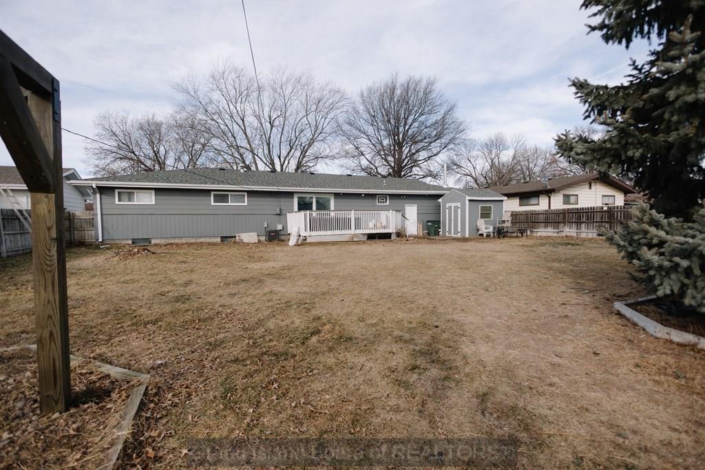 1205 N Howard Avenue