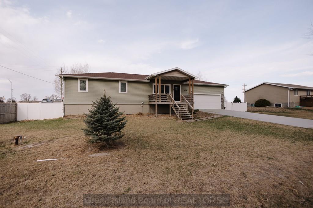 807 Country Acres Lane, St. Libory