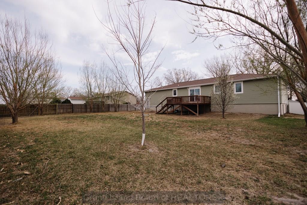 807 Country Acres Lane, St. Libory