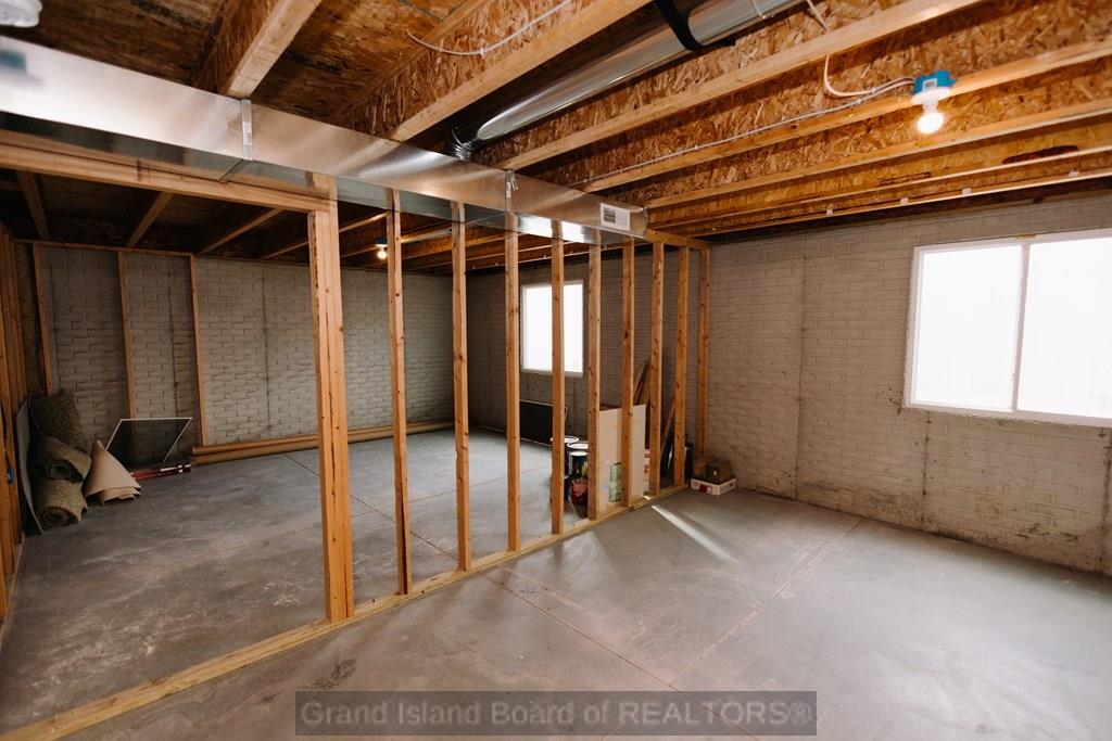 807 Country Acres Lane, St. Libory