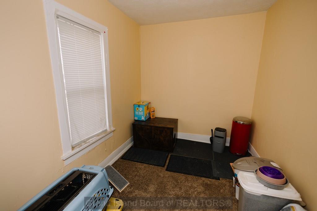 415 W Tenth Street