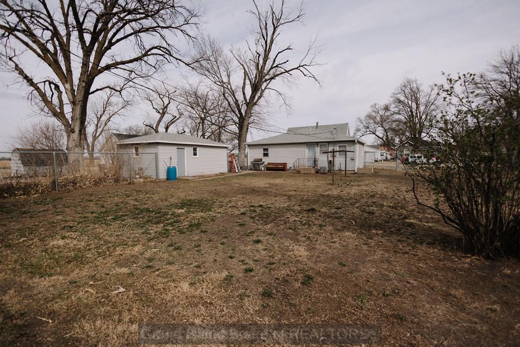 415 W Tenth Street
