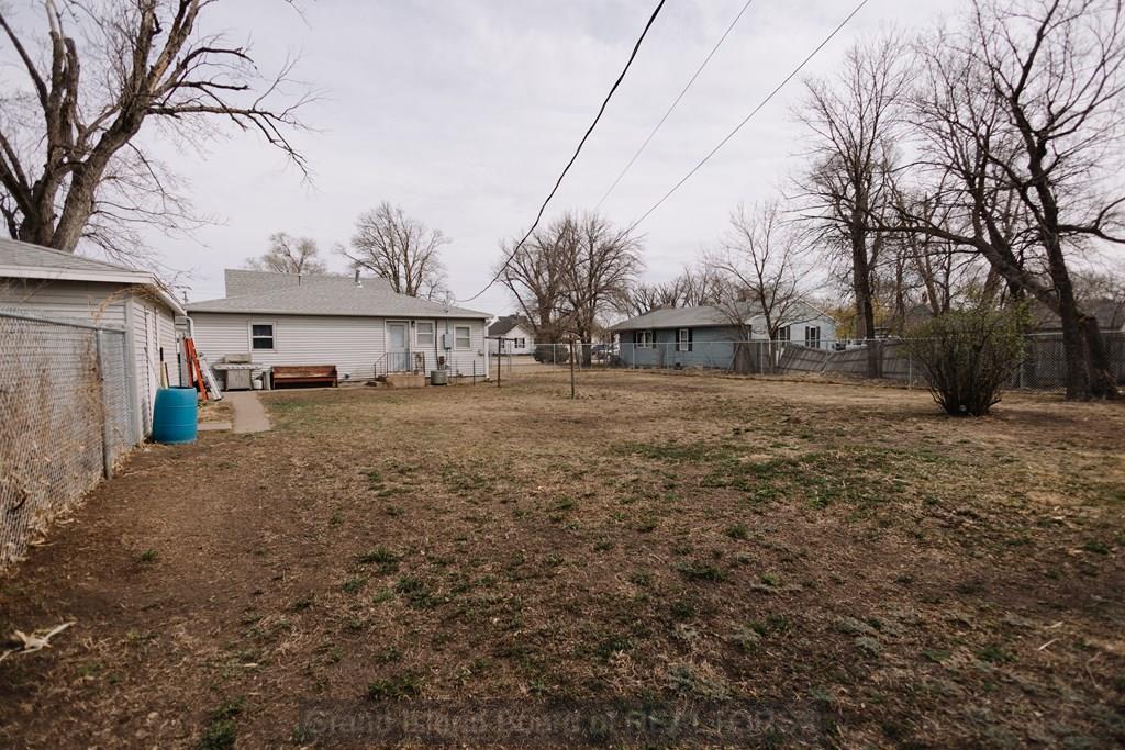 415 W Tenth Street