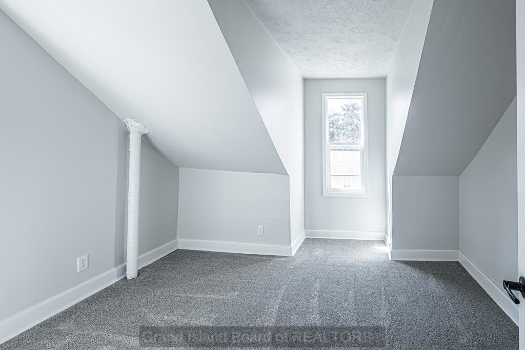 217 8th Street, St. Paul