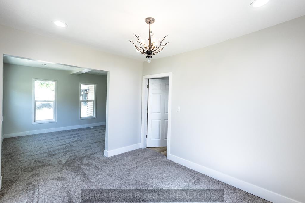 217 8th Street, St. Paul