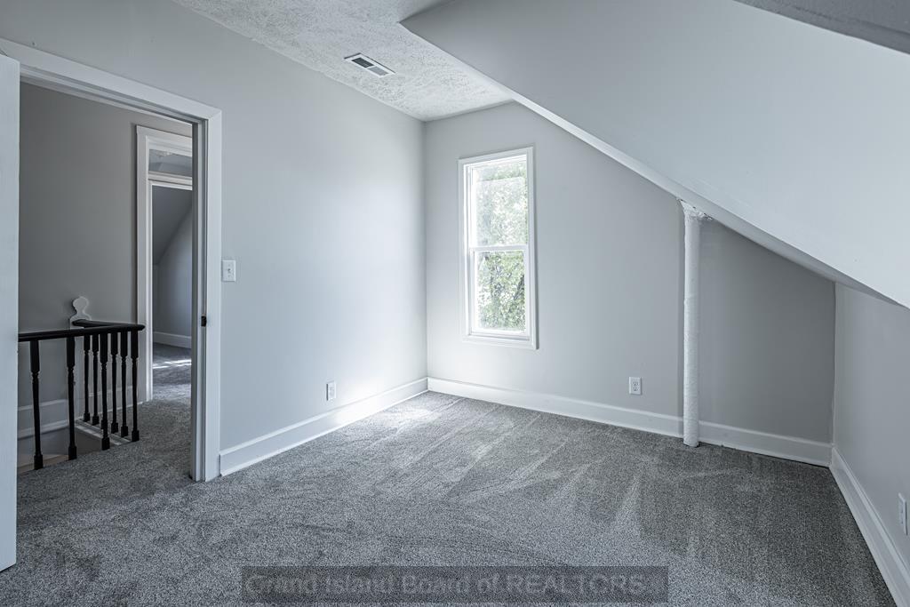 217 8th Street, St. Paul