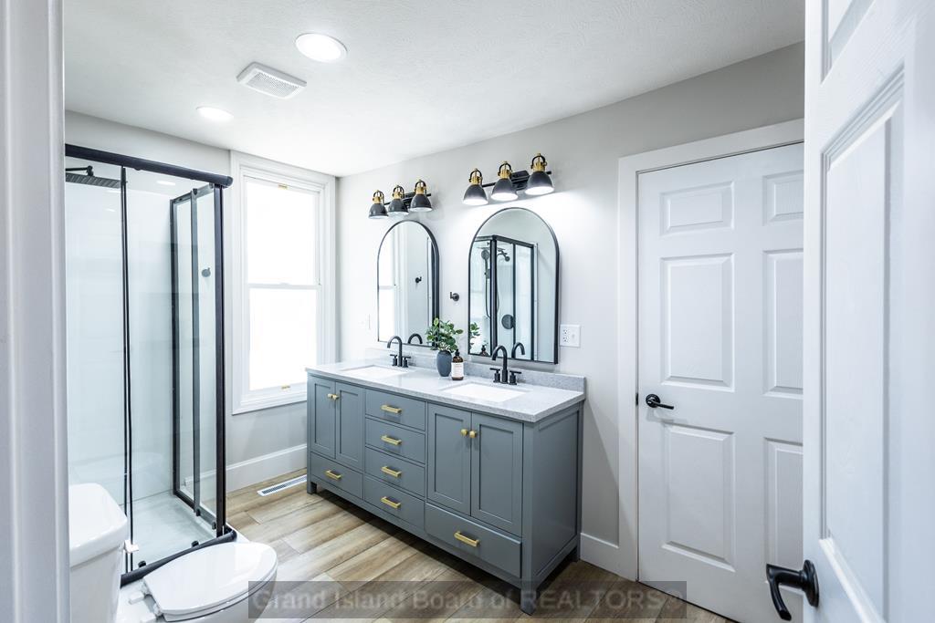 217 8th Street, St. Paul