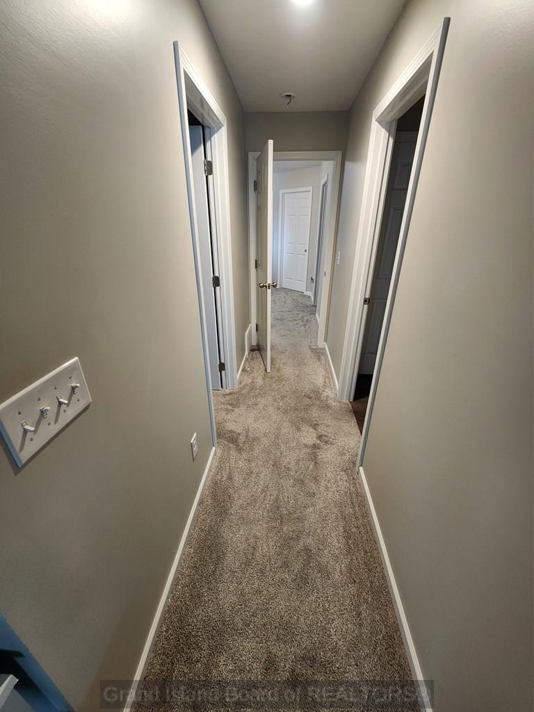 2612 Market Lane