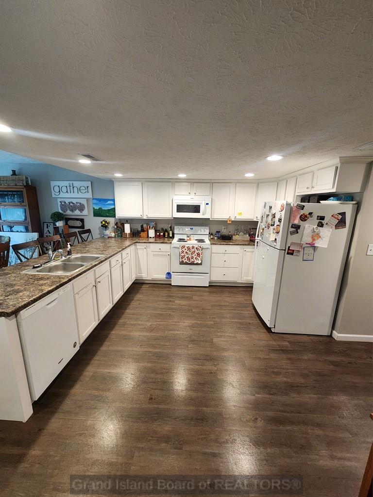 2612 Market Lane