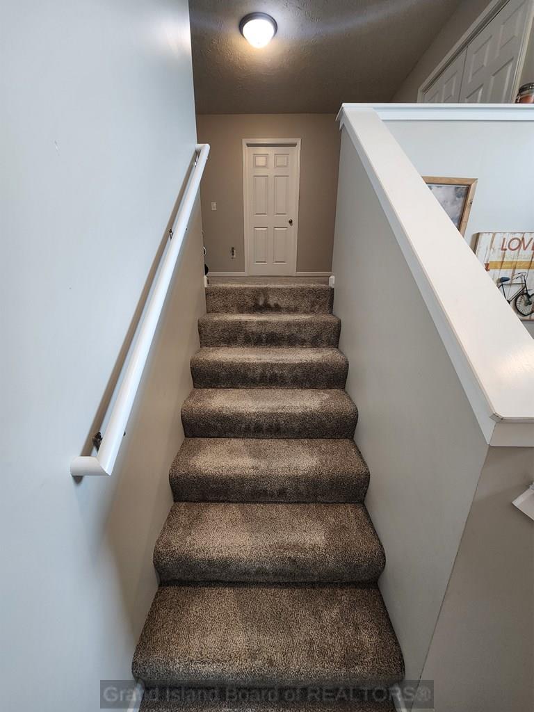 2612 Market Lane