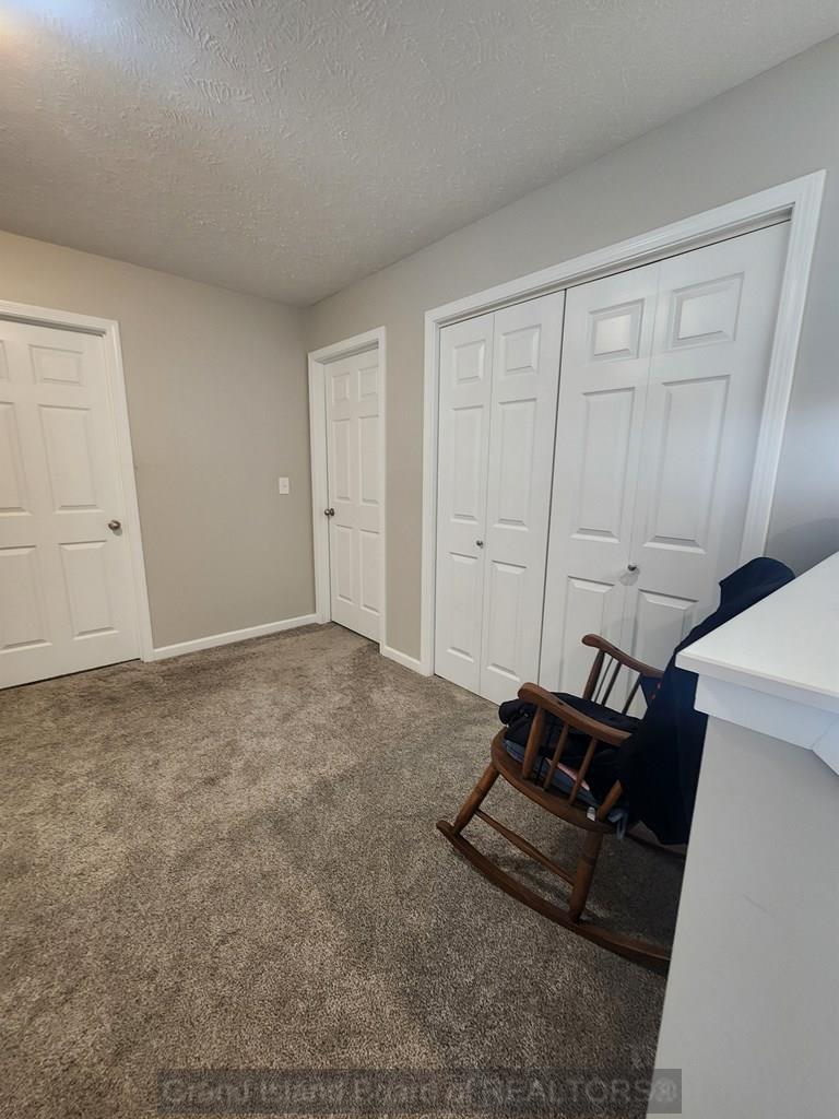 2612 Market Lane