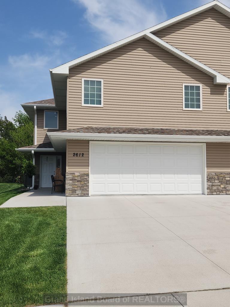 2612 Market Lane